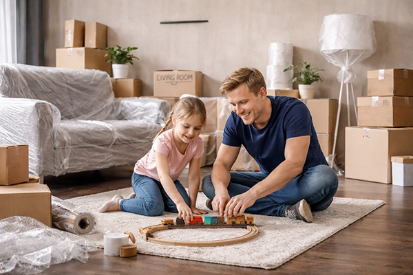 Erfahrene Umzugshelfer beim Umzug in Stuttgart